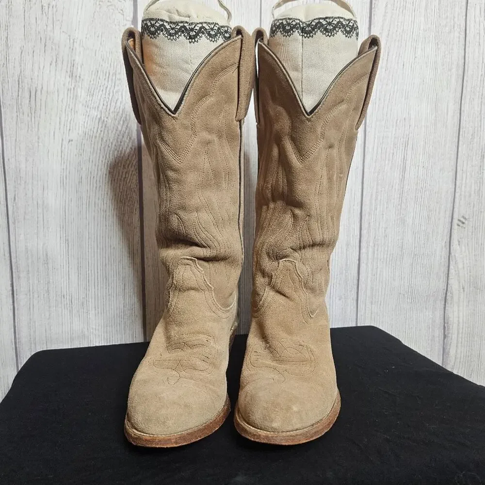 VTG Frye Tan Suede Leather Made in USA Boots, Style 3845, size 7.5 D